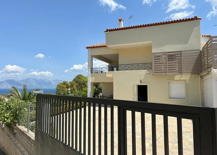 The Theologos Holiday home